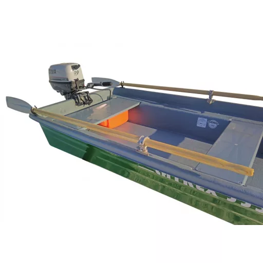 Latrex 335 boat blue