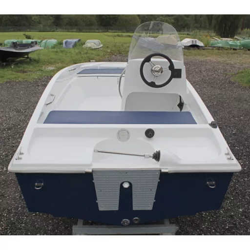Łódź motorowa Latrex 435