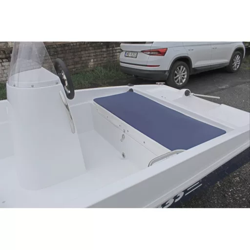 Łódź motorowa Latrex 435