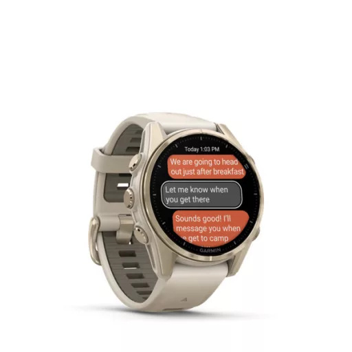 Garmin fenix 8 43mm AMOLED Sapphire, krémarany, homokkő/szürke szilikon szíjjal (ED XD) Okosóra