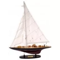 Model statku Endeavour L60